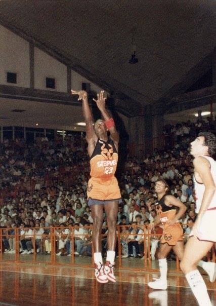 1044002_10203365948448857_1207450797_n