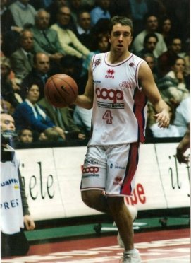 10398516_1033107507816_6762_n